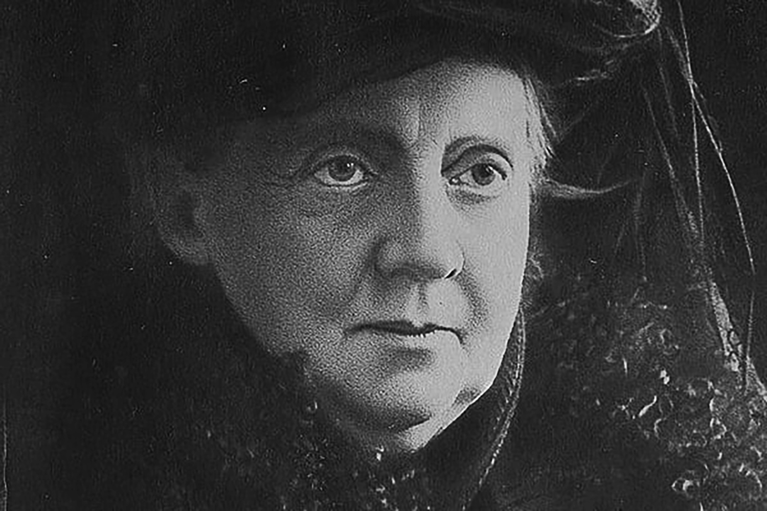 Fredrikke Marie Qvam — historisk portrettfoto